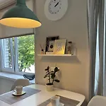 New Modern In The Center * نارفا