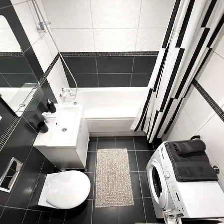 New Modern In The Center Apartament Narwa