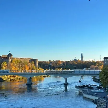 New Modern In The Center Διαμέρισμα Νάρβα