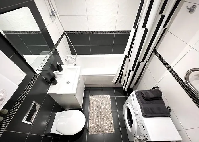 New Modern In The Center شقة نارفا