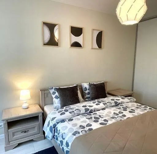 New Modern In The Center شقة نارفا